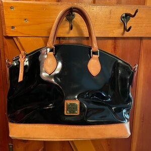 Dooney And Bourke Satchel Bag. Black With Tan. Leather. Great Cond. Clean.